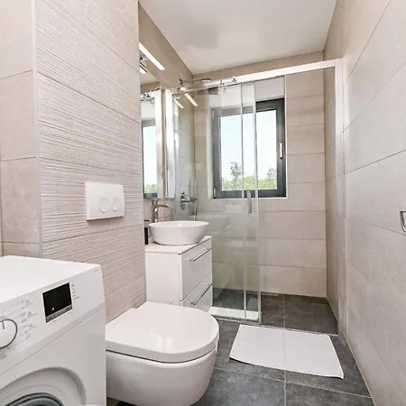 Guest house Deluxe Penthouse Rova With Private Jacuzzi And Sea View