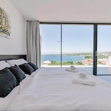 Guest house Deluxe Penthouse Rova With Private Jacuzzi And Sea View